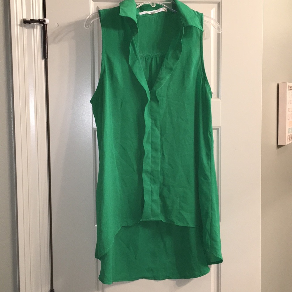 Green sleeveless top
